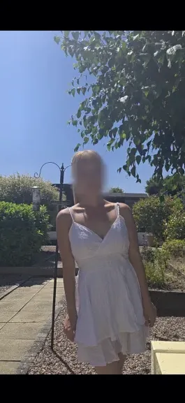 Daphne, 31