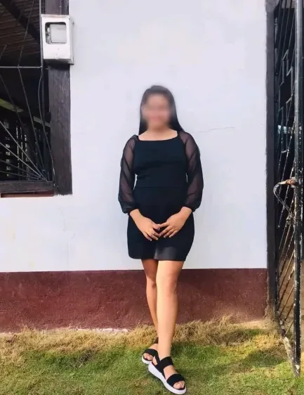 Eva, 26