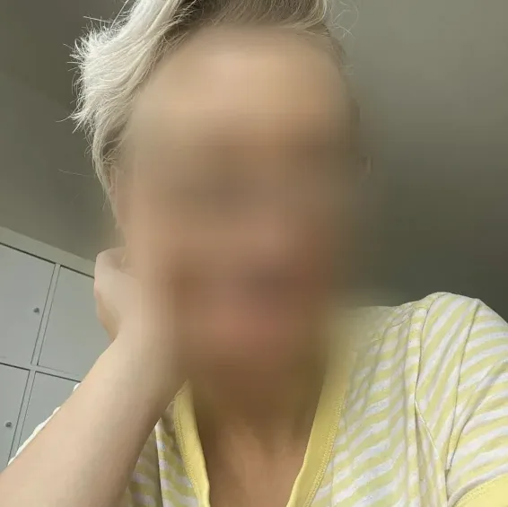 Hannah, 29