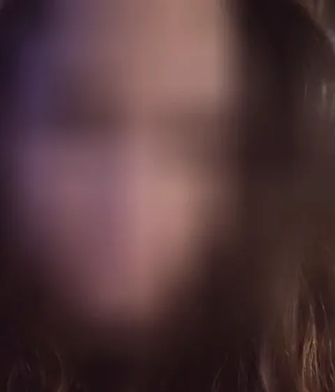 Noor, 30